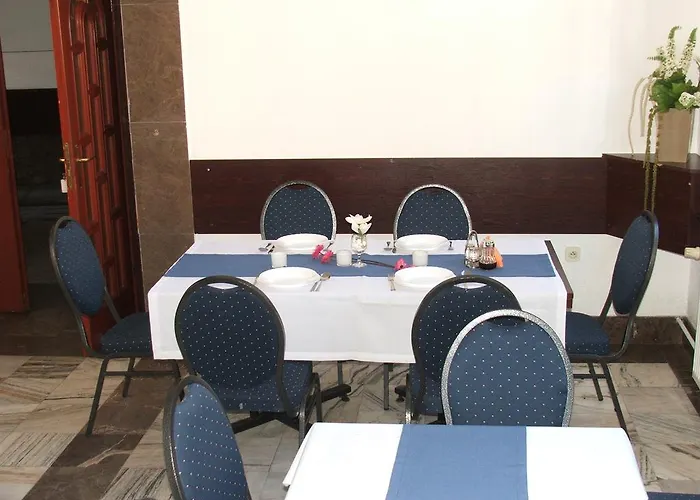 Hotel Arkun 度假村 3*