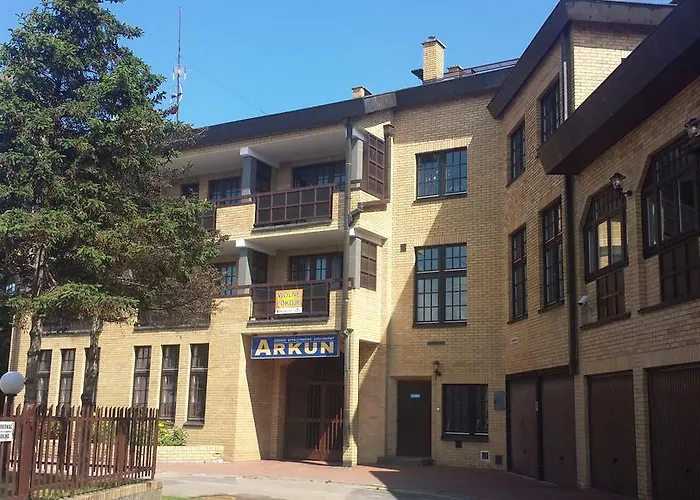 Hotel Arkun 度假村 莱鲍