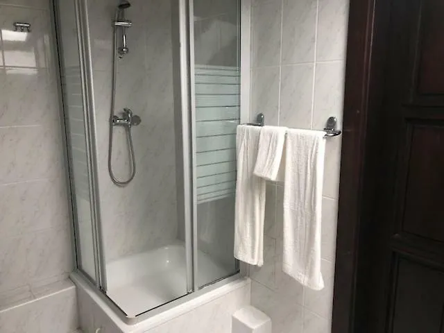 Hotel Arkun 3* 莱鲍