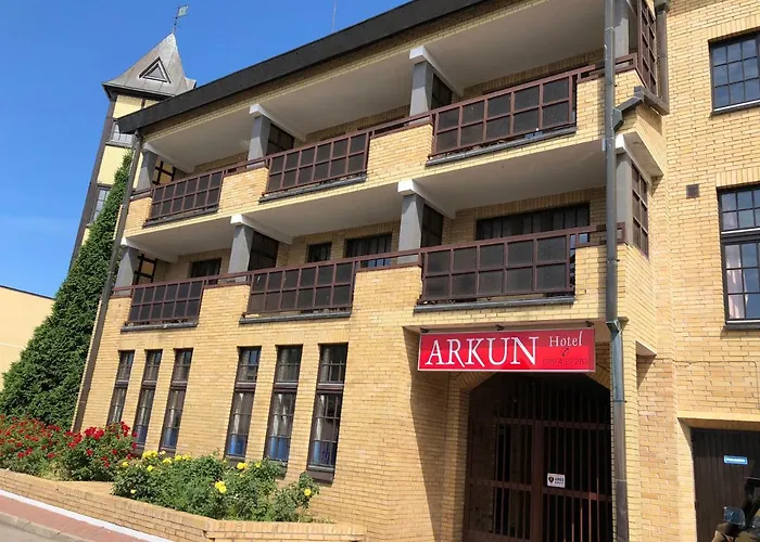Hotel Arkun 度假村 3*